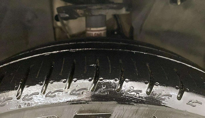 2023 Tata ALTROZ XZ CNG, CNG, Manual, 30,448 km, Right Front Tyre Tread
