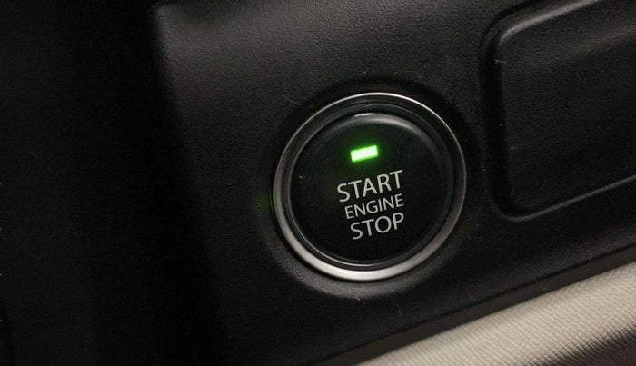 2023 Tata ALTROZ XZ CNG, CNG, Manual, 30,448 km, Keyless Start/ Stop Button