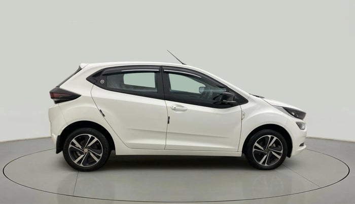 2023 Tata ALTROZ XZ CNG, CNG, Manual, 30,448 km, Right Side View