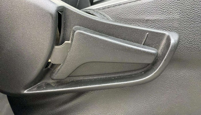 2022 Maruti S PRESSO VXI (O), Petrol, Manual, 31,769 km, Driver Side Adjustment Panel