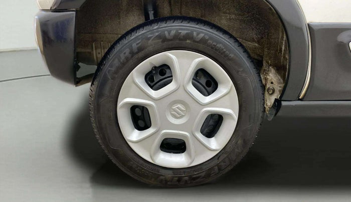 2022 Maruti S PRESSO VXI (O), Petrol, Manual, 31,769 km, Right Rear Wheel