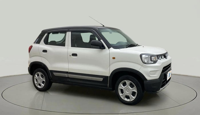 2022 Maruti S PRESSO VXI (O), Petrol, Manual, 31,769 km, Right Front Diagonal