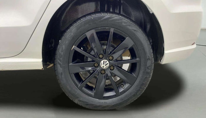 2016 Volkswagen Ameo HIGHLINE1.2L, Petrol, Manual, 28,308 km, Left Rear Wheel