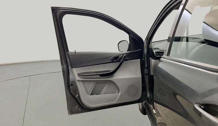 2020 Tata Tiago XT PETROL, Petrol, Manual, 78,794 km, LHS Front Door