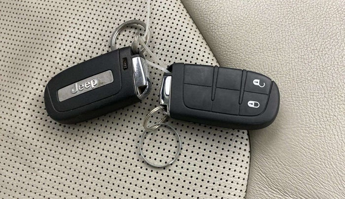 2019 Jeep Compass LIMITED PLUS DIESEL, Diesel, Manual, 65,688 km, Key Close Up