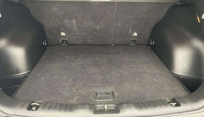2019 Jeep Compass LIMITED PLUS DIESEL, Diesel, Manual, 65,688 km, Boot Open Zoomed View