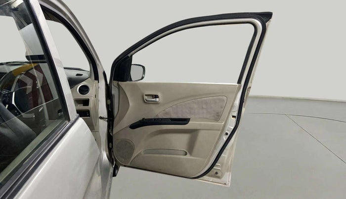 2016 Maruti Celerio ZXI AMT (O), Petrol, Automatic, 33,843 km, RHS Front Door