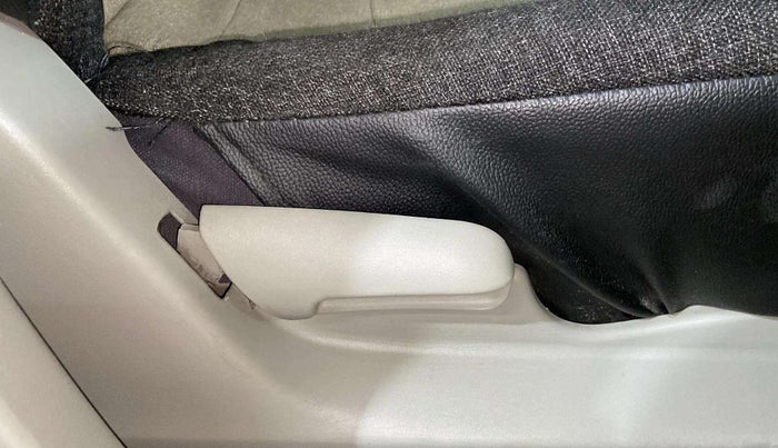 2016 Maruti Celerio ZXI AMT (O), Petrol, Automatic, 33,843 km, Driver Side Adjustment Panel