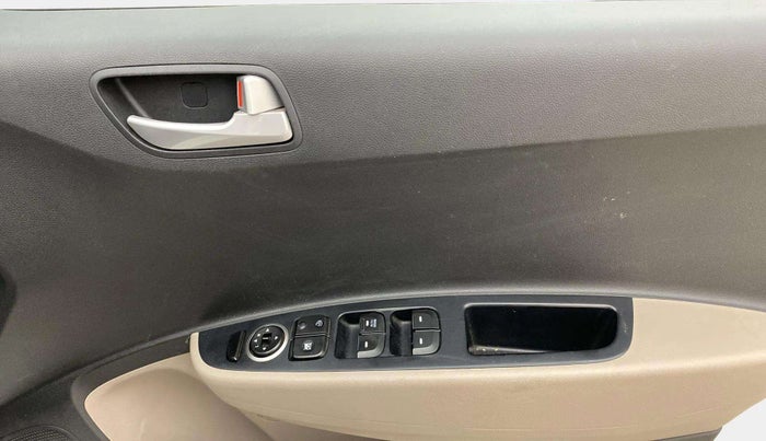 2018 Hyundai Grand i10 SPORTZ (O) AT 1.2 KAPPA VTVT, Petrol, Automatic, 28,872 km, Driver Side Door Panels Control