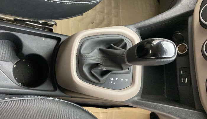 2018 Hyundai Grand i10 SPORTZ (O) AT 1.2 KAPPA VTVT, Petrol, Automatic, 28,872 km, Gear Lever