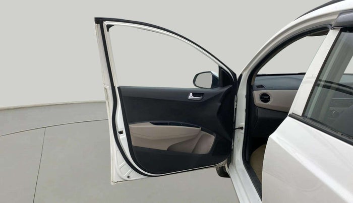 2018 Hyundai Grand i10 SPORTZ (O) AT 1.2 KAPPA VTVT, Petrol, Automatic, 28,872 km, LHS Front Door