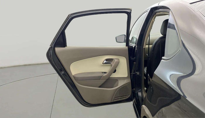 2013 Skoda Rapid ELEGANCE 1.6 MPI MT, Petrol, Manual, 45,045 km, LHS Rear Door