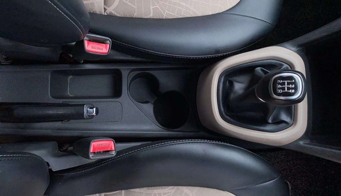 2019 Hyundai Grand i10 SPORTZ 1.2 KAPPA VTVT, Petrol, Manual, 58,313 km, Gear Lever