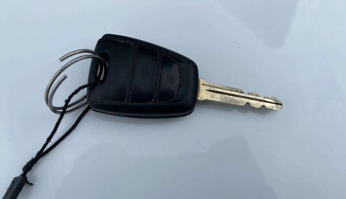 2019 Hyundai Grand i10 SPORTZ 1.2 KAPPA VTVT, Petrol, Manual, 58,313 km, Key Close Up