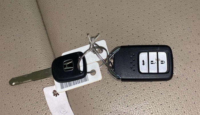 2015 Honda City 1.5L I-VTEC VX CVT, Petrol, Automatic, 63,161 km, Key Close Up
