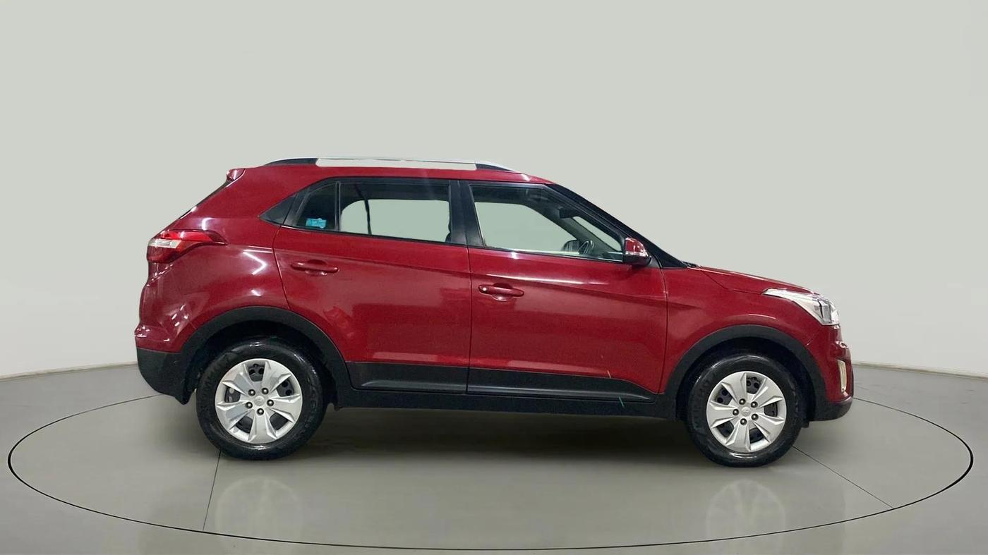 2017 Hyundai Creta E PLUS 1.6 PETROL, Petrol, Manual, 54,084 km, Right Side View