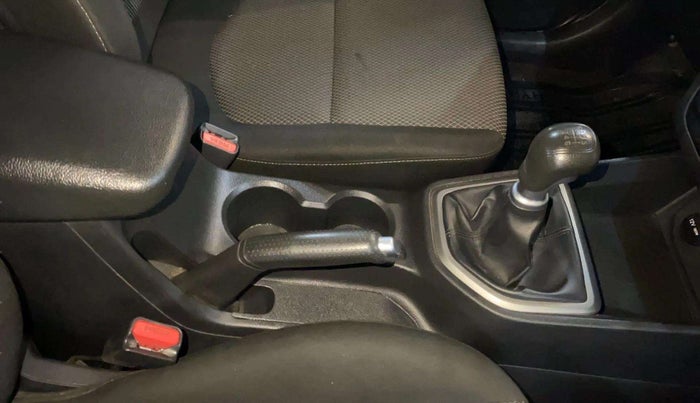 2017 Hyundai Creta E PLUS 1.6 PETROL, Petrol, Manual, 54,084 km, Gear Lever