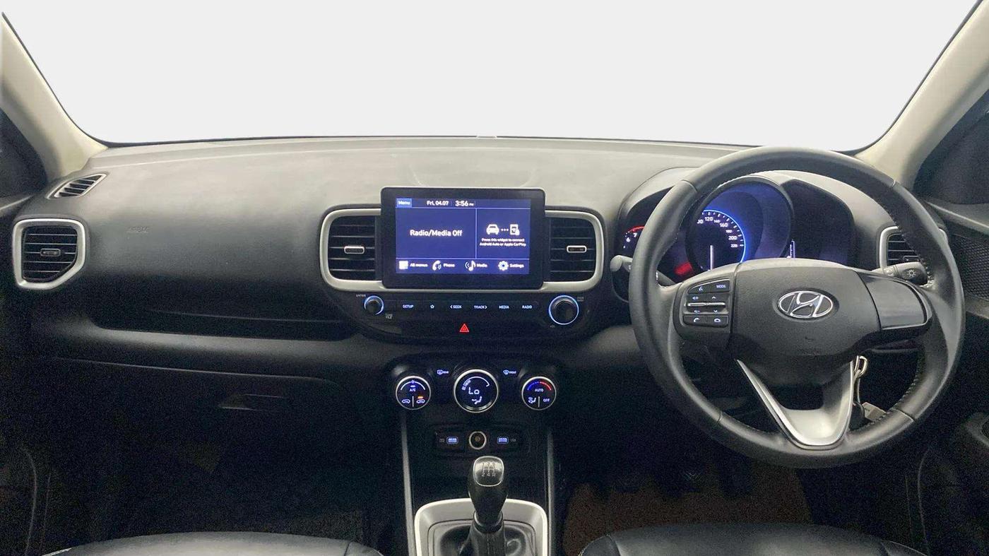 2022 Hyundai VENUE S+ 1.2, Petrol, Manual, 41,463 km, Dashboard