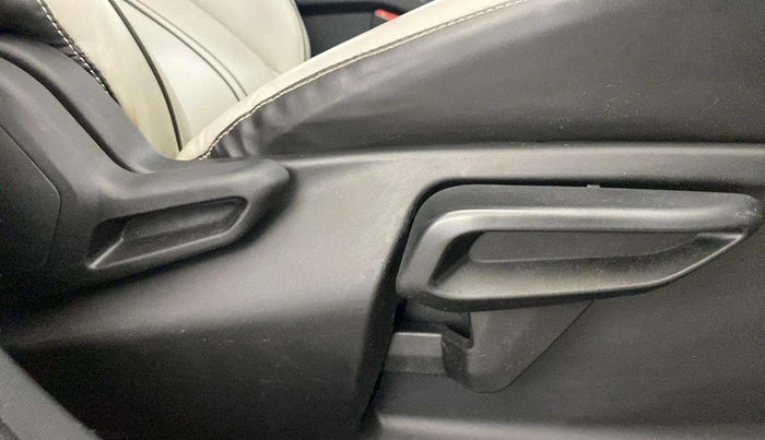 2023 Tata NEXON CREATIVE 1.2 REVOTRON 7 DCA, Petrol, Automatic, 33,357 km, Driver Side Adjustment Panel
