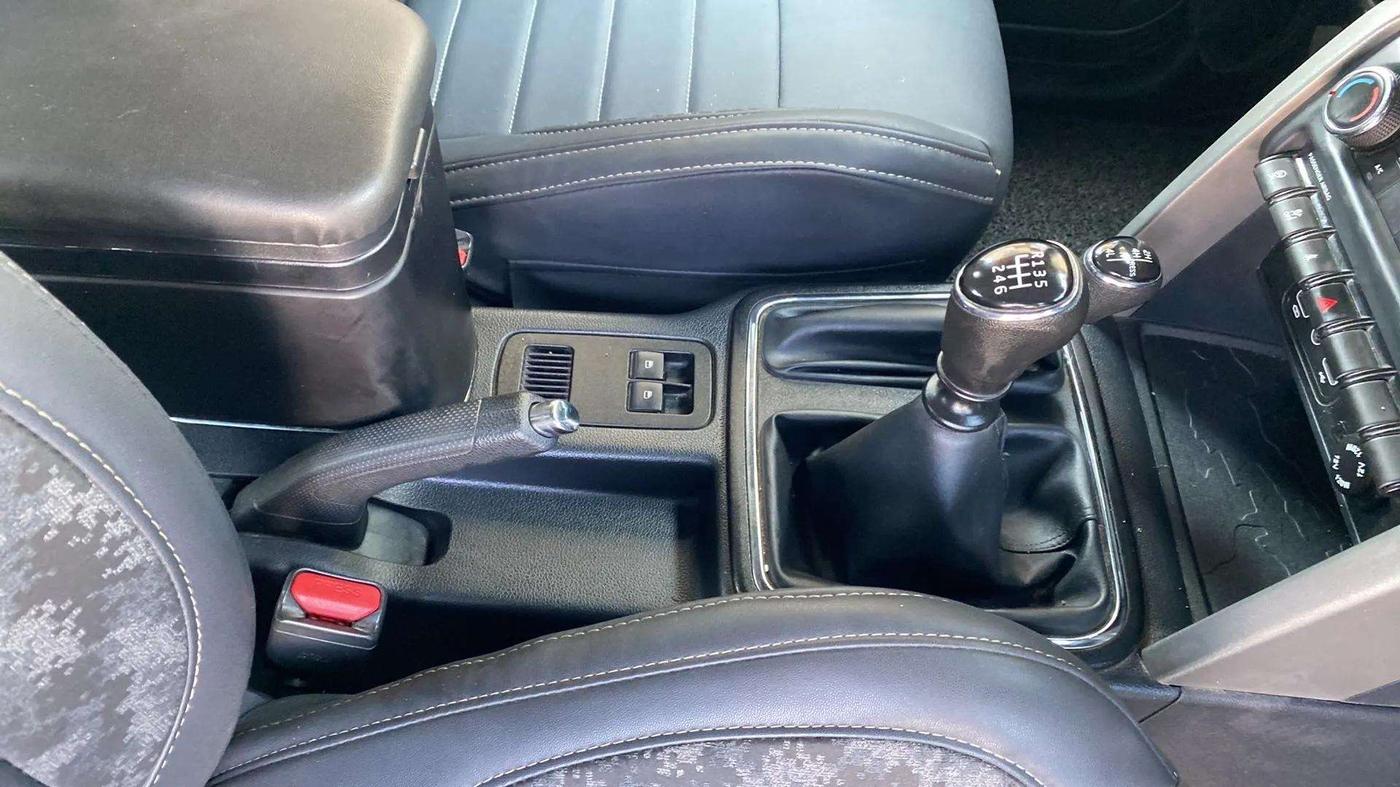 2021 Mahindra Thar LX HT PETROL 4WD MT, Petrol, Manual, 62,238 km, Gear Lever