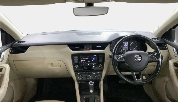 2017 Skoda Octavia AMBITION PLUS AT 1.8 TSI, Petrol, Automatic, 56,673 km, Dashboard