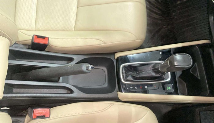 2020 Honda City 1.5L I-VTEC ZX CVT, Petrol, Automatic, 39,259 km, Gear Lever