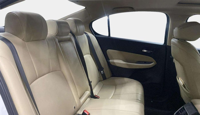2020 Honda City 1.5L I-VTEC ZX CVT, Petrol, Automatic, 39,259 km, Right Side Rear Door Cabin