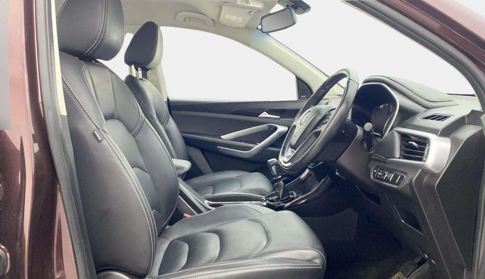 2020 MG HECTOR SMART HYBRID 1.5 PETROL, Petrol, Manual, 45,588 km, Right Side Front Door Cabin