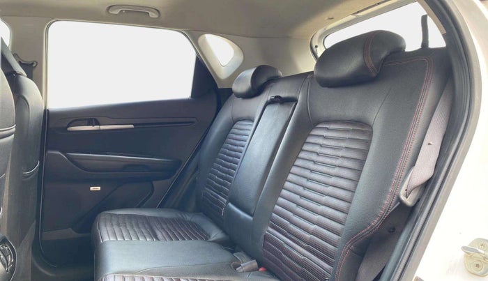 2020 KIA SONET GTX PLUS 1.0 DCT, Petrol, Automatic, 54,234 km, Right Side Rear Door Cabin