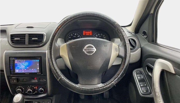 2014 Nissan Terrano XE (D), Diesel, Manual, 63,928 km, Steering Wheel Close Up