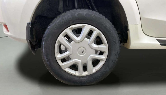 2014 Nissan Terrano XE (D), Diesel, Manual, 63,928 km, Right Rear Wheel