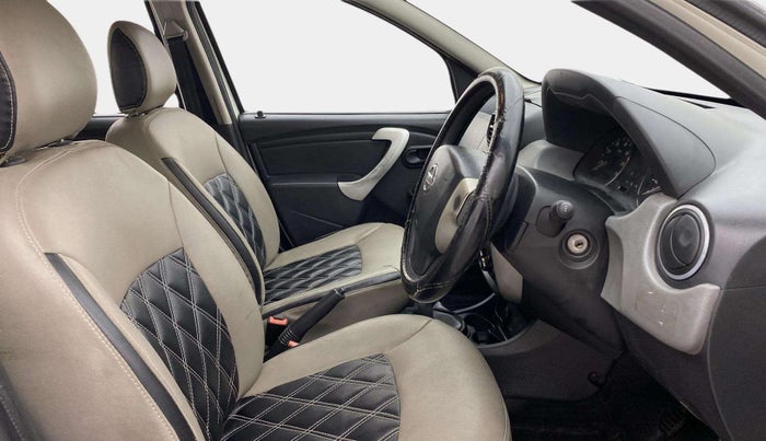 2014 Nissan Terrano XE (D), Diesel, Manual, 63,928 km, Right Side Front Door Cabin