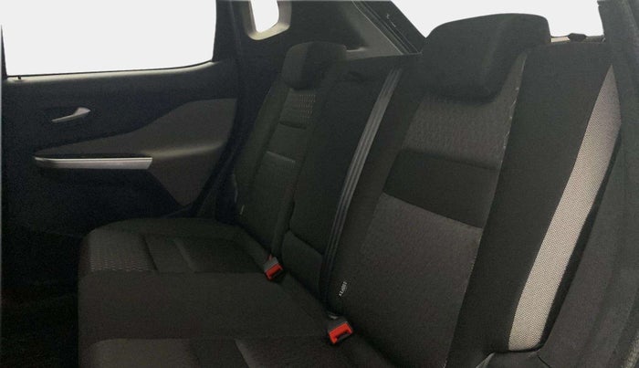 2023 Nissan MAGNITE XV TURBO, Petrol, Manual, 14,507 km, Right Side Rear Door Cabin