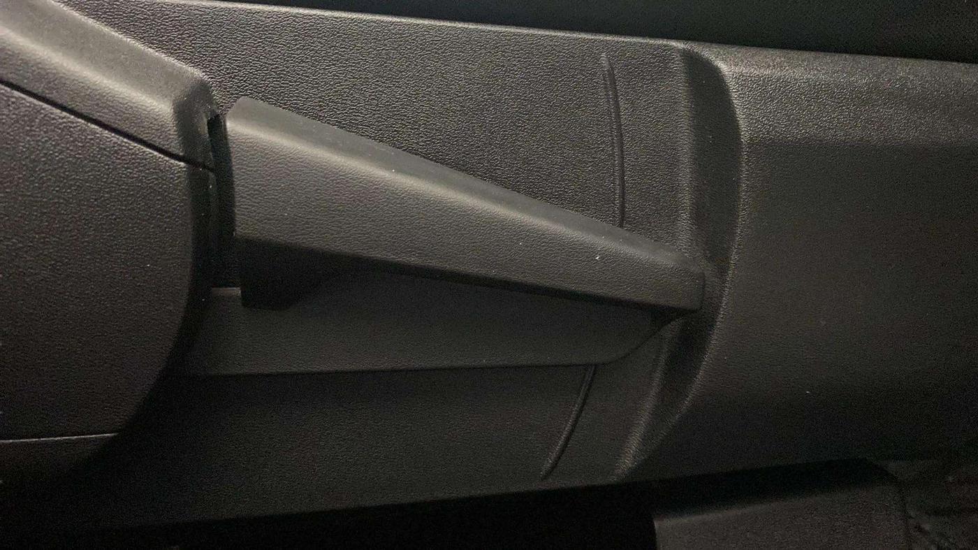 2023 Nissan MAGNITE XV TURBO, Petrol, Manual, 14,521 km, Driver Side Adjustment Panel