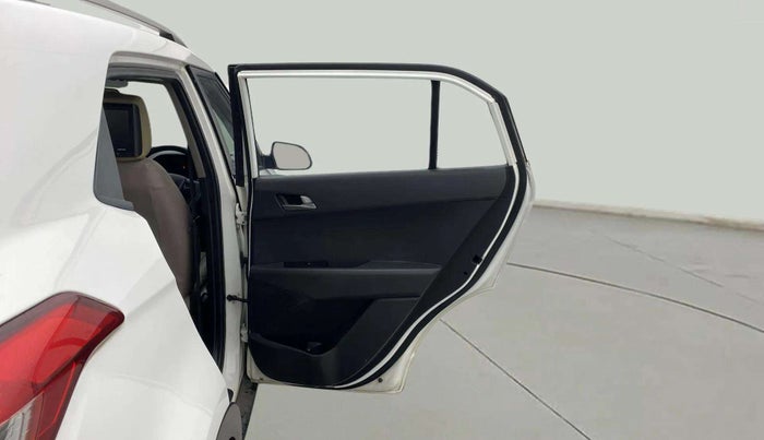 2017 Hyundai Creta S 1.4 DIESEL, Diesel, Manual, 1,20,644 km, RHS Rear Door