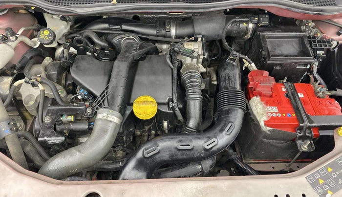 2019 Nissan Kicks XV PREMIUM O DUAL TONE DIESEL, Diesel, Manual, 51,980 km, Engine View