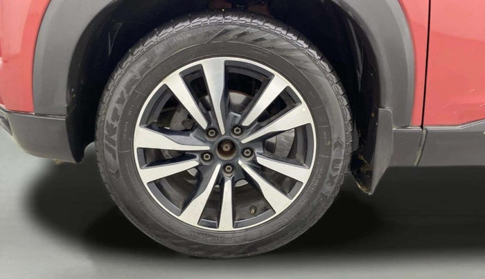 2019 Nissan Kicks XV PREMIUM O DUAL TONE DIESEL, Diesel, Manual, 51,980 km, Left Front Wheel