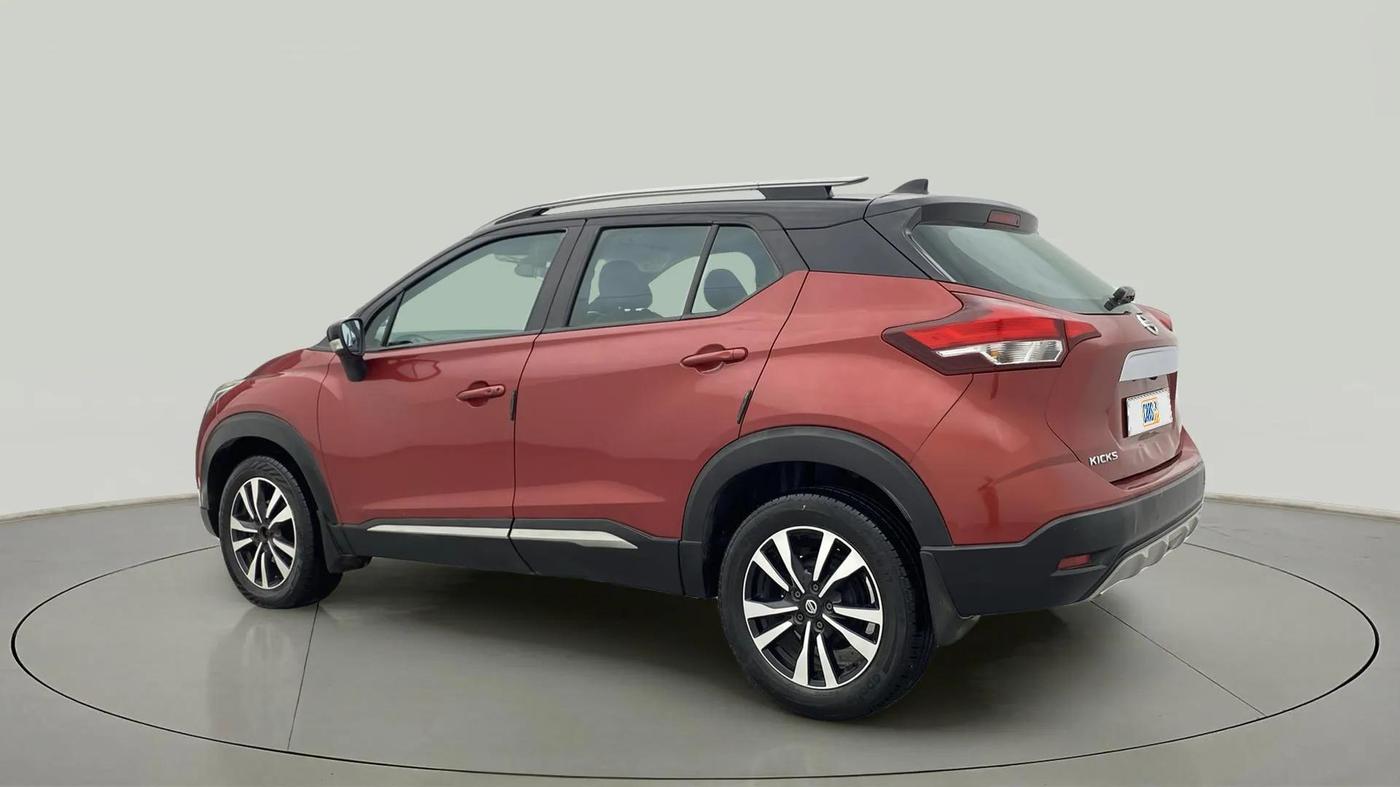 2019 Nissan Kicks XV PREMIUM O DUAL TONE DIESEL, Diesel, Manual, 51,980 km, Left Back Diagonal