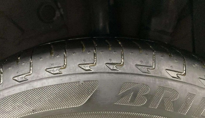 2014 Hyundai Xcent S 1.2, CNG, Manual, 75,627 km, Left Rear Tyre Tread