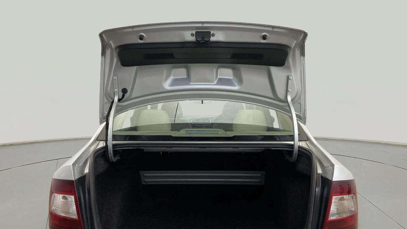 2021 Skoda Rapid STYLE AT TSI, Petrol, Automatic, 28,581 km, Boot Door Open
