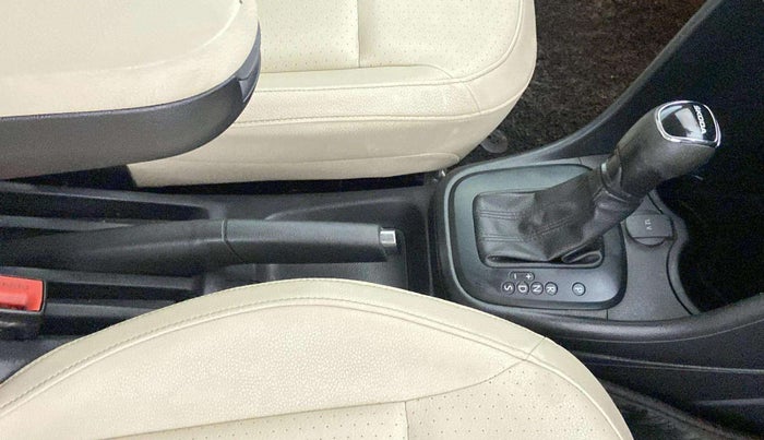 2021 Skoda Rapid STYLE AT TSI, Petrol, Automatic, 27,996 km, Gear Lever
