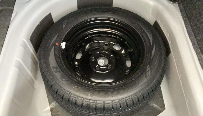 2021 Skoda Rapid STYLE AT TSI, Petrol, Automatic, 27,996 km, Spare Tyre