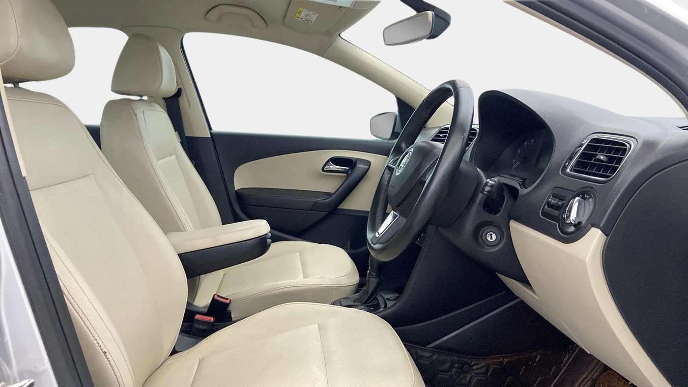 2021 Skoda Rapid STYLE AT TSI, Petrol, Automatic, 28,581 km, Right Side Front Door Cabin