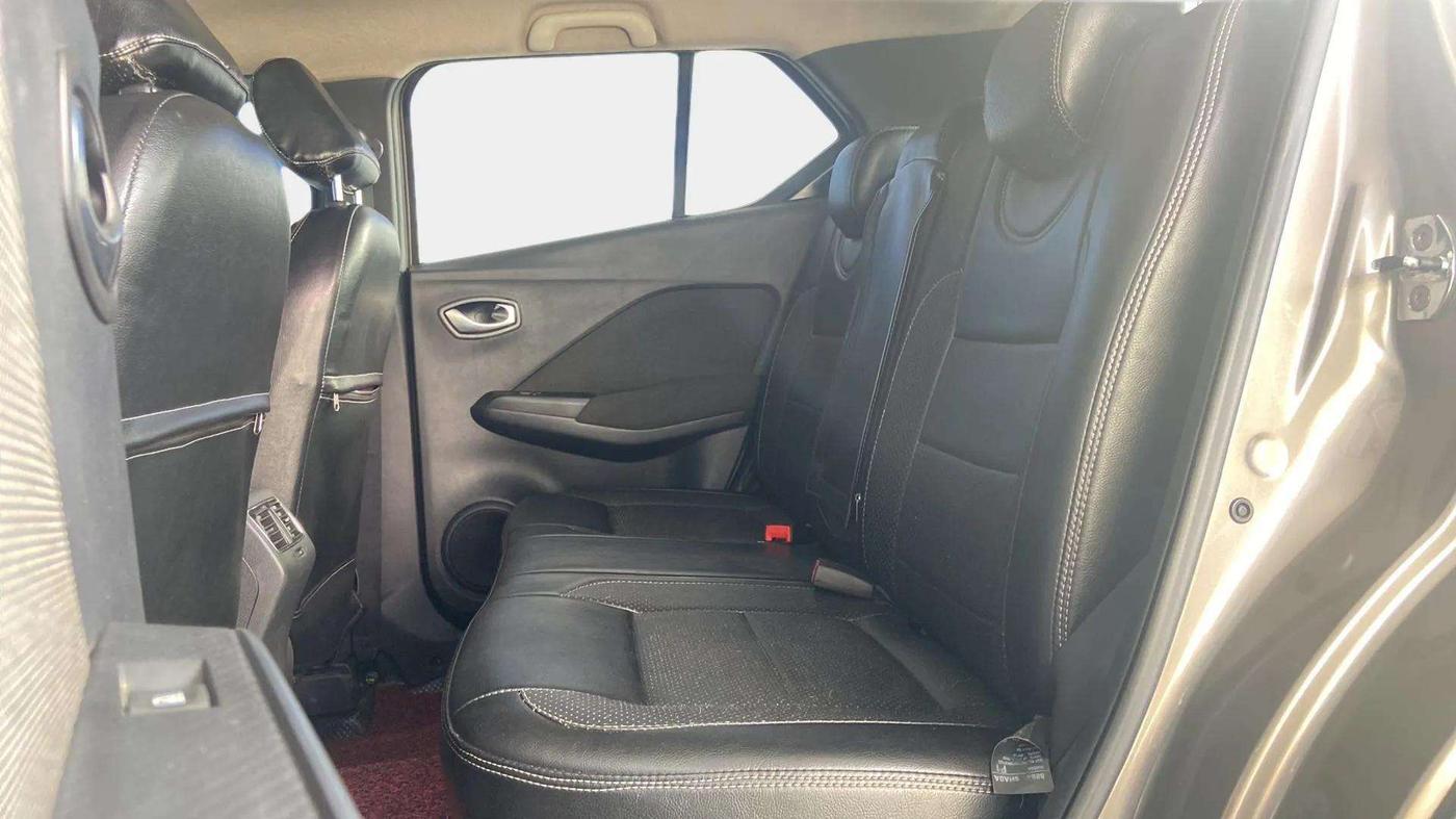 2019 Nissan Kicks XV DIESEL, Diesel, Manual, 40,806 km, Right Side Rear Door Cabin
