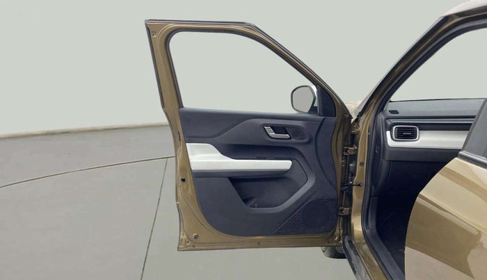 2023 Tata PUNCH CREATIVE  AMT, Petrol, Automatic, 6,285 km, LHS Front Door