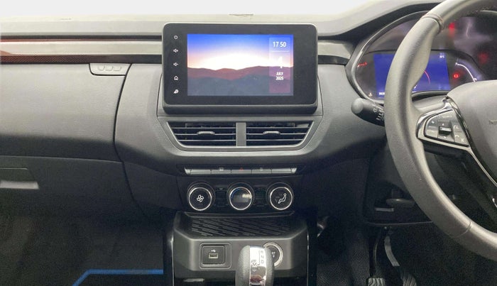 2022 Renault Kiger RXZ AMT, Petrol, Automatic, 30,207 km, Air Conditioner