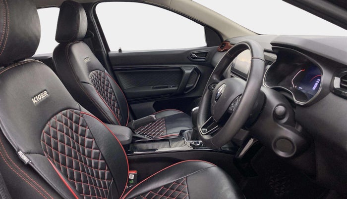 2022 Renault Kiger RXZ AMT, Petrol, Automatic, 30,207 km, Right Side Front Door Cabin