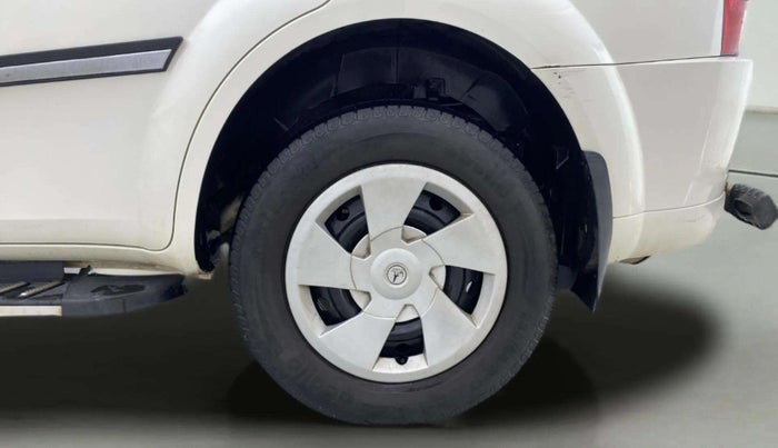 2017 Mahindra XUV500 W4, Diesel, Manual, 51,287 km, Left Rear Wheel