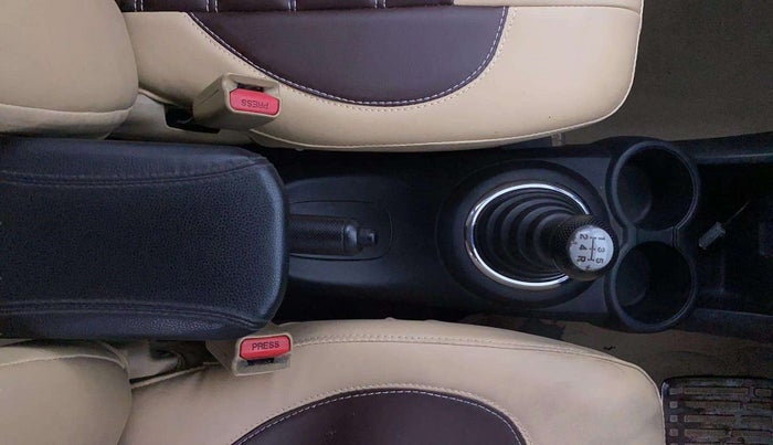 2015 Honda Amaze 1.2L I-VTEC S, Petrol, Manual, 86,211 km, Gear Lever