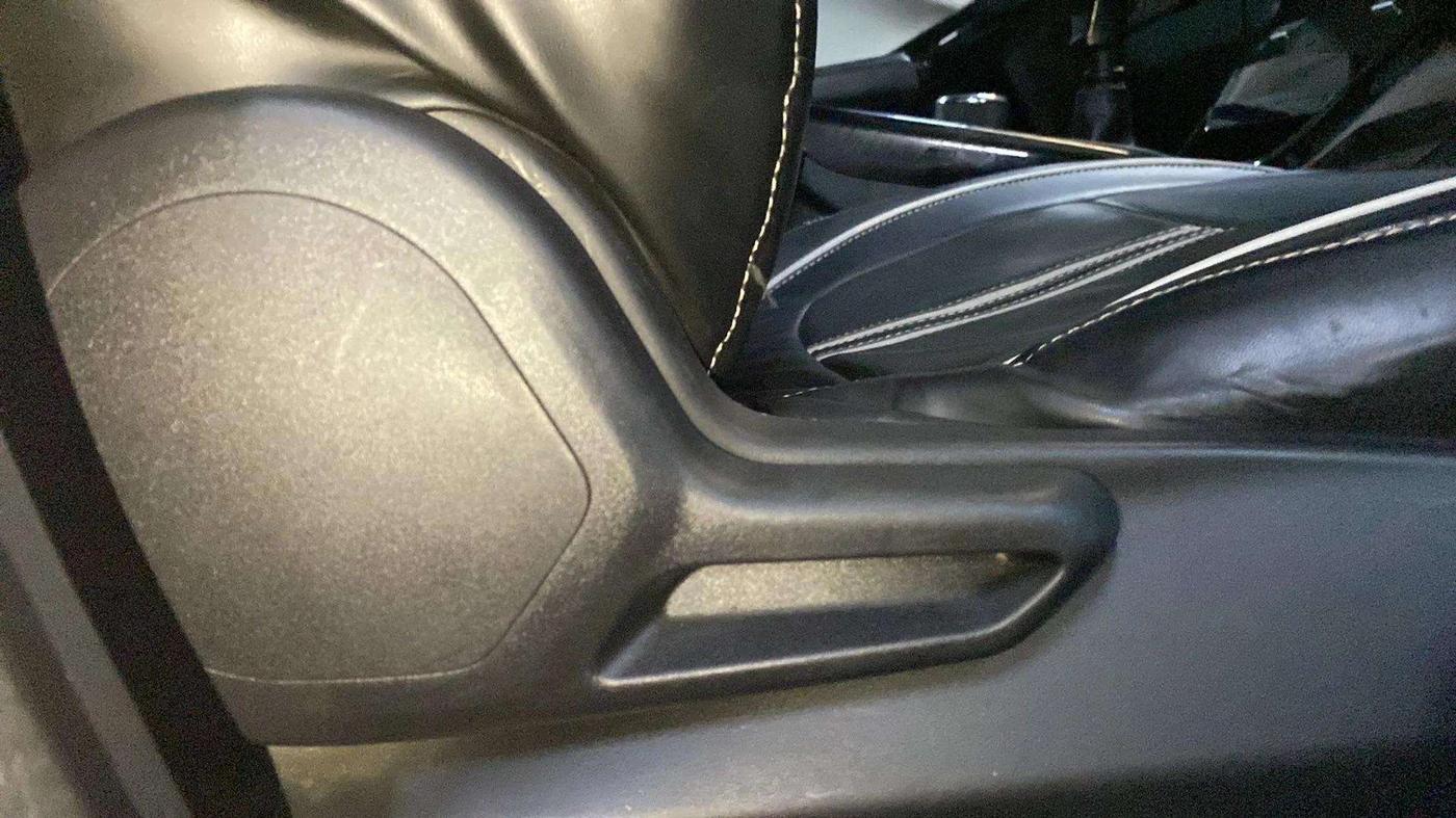 2023 Tata NEXON PURE 1.2 PETROL, CNG, Manual, 20,402 km, Driver Side Adjustment Panel